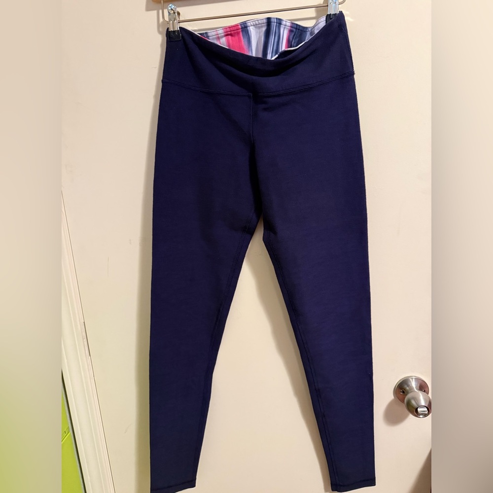 Lululemon Denim Blue Wunder Under Leggings pants - size 6